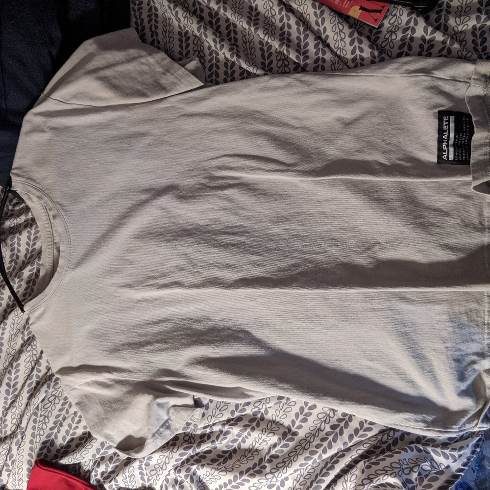 Alphalete box tee